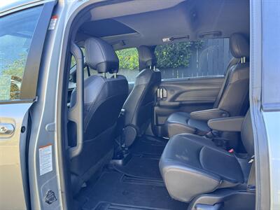 2021 Toyota Sienna XSE 7-Passenger   - Photo 36 - Studio City, CA 91604