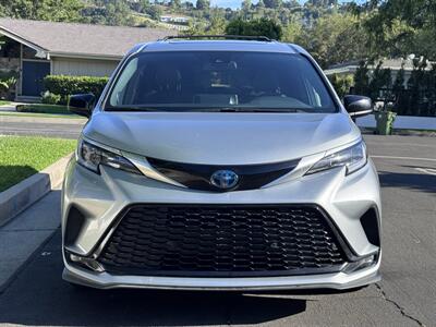 2021 Toyota Sienna XSE 7-Passenger   - Photo 5 - Studio City, CA 91604