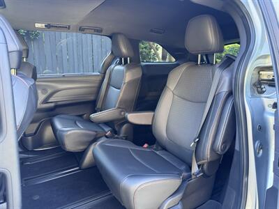 2021 Toyota Sienna XSE 7-Passenger   - Photo 32 - Studio City, CA 91604