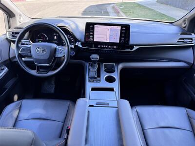 2021 Toyota Sienna XSE 7-Passenger   - Photo 19 - Studio City, CA 91604