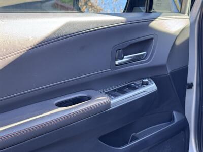 2021 Toyota Sienna XSE 7-Passenger   - Photo 39 - Studio City, CA 91604