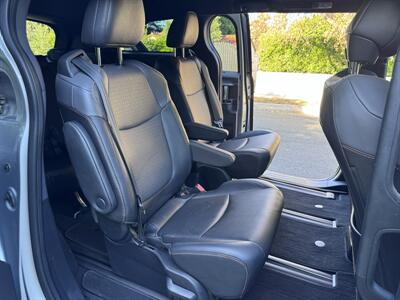 2021 Toyota Sienna XSE 7-Passenger   - Photo 33 - Studio City, CA 91604