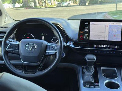 2021 Toyota Sienna XSE 7-Passenger   - Photo 30 - Studio City, CA 91604