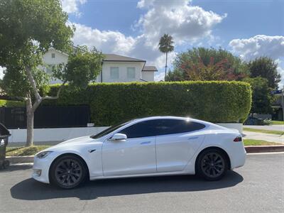 2017 Tesla Model S 75D   - Photo 8 - Studio City, CA 91604
