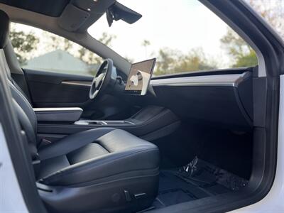 2022 Tesla Model 3 Long Range   - Photo 16 - Studio City, CA 91604