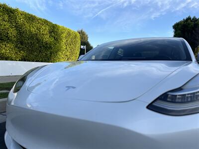 2022 Tesla Model 3 Long Range   - Photo 42 - Studio City, CA 91604