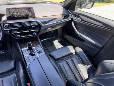 2018 BMW 5 Series 530e iPerformance - Photo 39 - Studio City, CA 91604