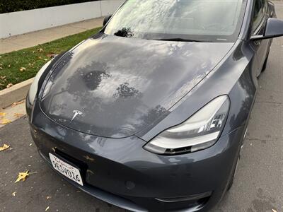2023 Tesla Model Y Long Range   - Photo 29 - Studio City, CA 91604