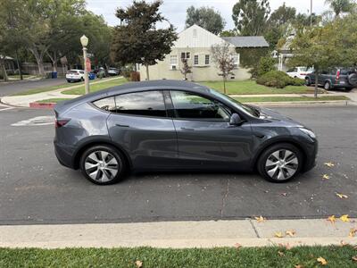 2023 Tesla Model Y Long Range   - Photo 27 - Studio City, CA 91604