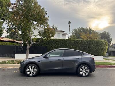 2023 Tesla Model Y Long Range   - Photo 15 - Studio City, CA 91604