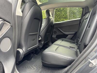 2023 Tesla Model Y Long Range   - Photo 40 - Studio City, CA 91604