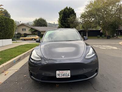 2023 Tesla Model Y Long Range   - Photo 11 - Studio City, CA 91604