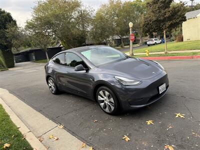 2023 Tesla Model Y Long Range   - Photo 14 - Studio City, CA 91604
