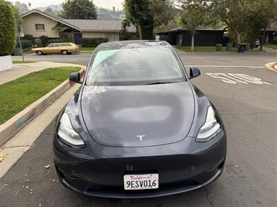 2023 Tesla Model Y Long Range   - Photo 12 - Studio City, CA 91604