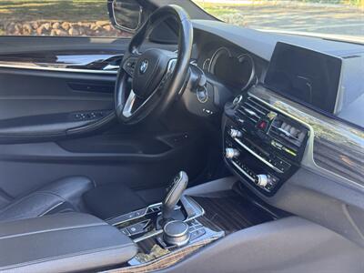 2018 BMW 5 Series 530e iPerformance - Photo 43 - Studio City, CA 91604