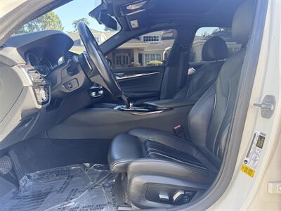 2018 BMW 5 Series 530e iPerformance - Photo 26 - Studio City, CA 91604