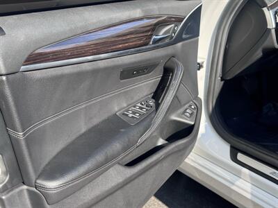 2018 BMW 5 Series 530e iPerformance - Photo 30 - Studio City, CA 91604