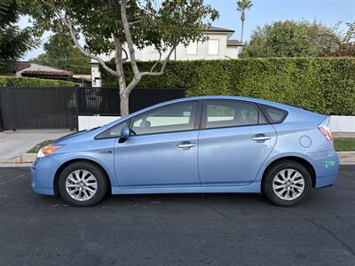 2012 Toyota Prius Plug-in Hybrid   - Photo 4 - Studio City, CA 91604