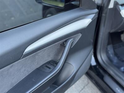 2021 Tesla Model 3 Long Range   - Photo 48 - Studio City, CA 91604