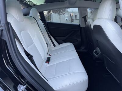 2021 Tesla Model 3 Long Range   - Photo 43 - Studio City, CA 91604