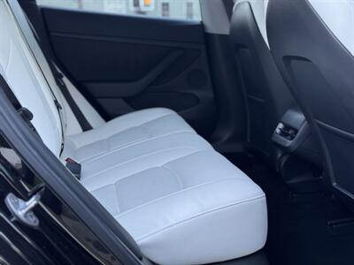 2021 Tesla Model 3 Long Range   - Photo 46 - Studio City, CA 91604