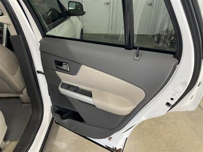 2011 Ford Edge SEL   - Photo 9 - Monticello, IN 47960