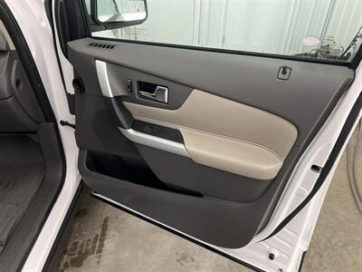 2011 Ford Edge SEL   - Photo 11 - Monticello, IN 47960