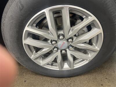 2018 GMC Acadia SLE-2   - Photo 13 - Monticello, IN 47960
