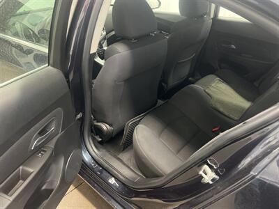 2015 Chevrolet Cruze 1LT Auto   - Photo 8 - Monticello, IN 47960