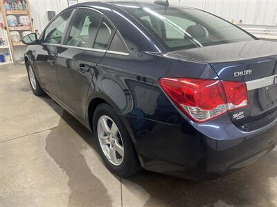 2015 Chevrolet Cruze 1LT Auto   - Photo 3 - Monticello, IN 47960