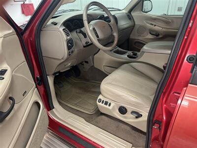 2002 Ford Expedition Eddie Bauer   - Photo 6 - Monticello, IN 47960
