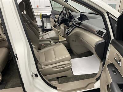 2015 Honda Odyssey EX-L   - Photo 9 - Monticello, IN 47960