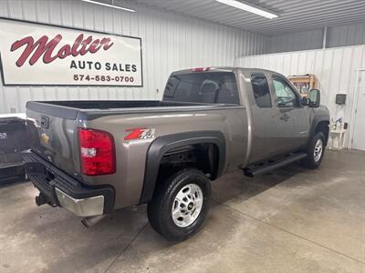 2013 Chevrolet Silverado 2500 LT   - Photo 2 - Monticello, IN 47960