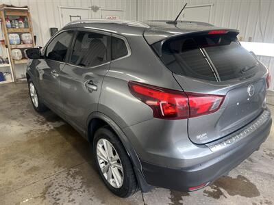 2018 Nissan Rogue Sport S   - Photo 3 - Monticello, IN 47960