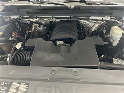 2015 GMC Sierra 1500 SLT   - Photo 14 - Monticello, IN 47960