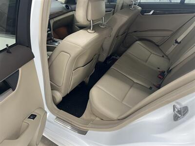 2013 Mercedes-Benz C 300 Sport 4MATIC   - Photo 8 - Monticello, IN 47960