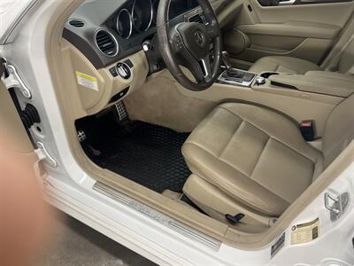 2013 Mercedes-Benz C 300 Sport 4MATIC   - Photo 6 - Monticello, IN 47960