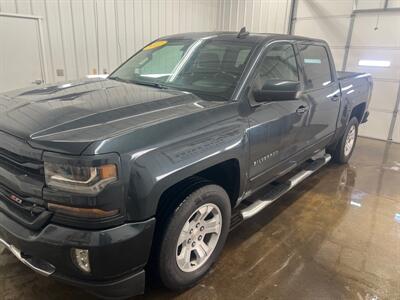 2017 Chevrolet Silverado 1500 LT   - Photo 2 - Monticello, IN 47960