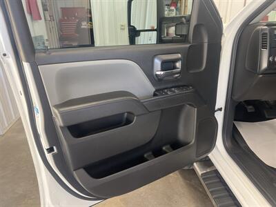 2019 Chevrolet Silverado 2500 4x4 - Photo 5 - Monticello, IN 47960