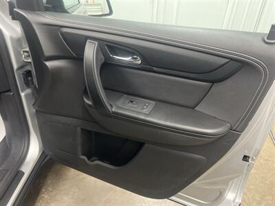 2015 GMC Acadia SLE-1   - Photo 11 - Monticello, IN 47960