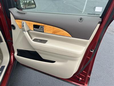2014 Lincoln MKX   - Photo 11 - Monticello, IN 47960