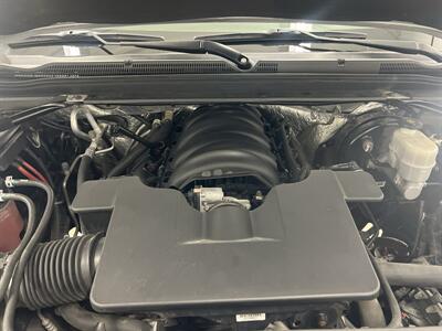 2017 Chevrolet Tahoe LT   - Photo 14 - Monticello, IN 47960