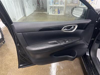 2018 Nissan Sentra SV   - Photo 5 - Monticello, IN 47960