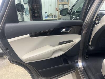2019 Kia Sorento LX V6   - Photo 7 - Monticello, IN 47960