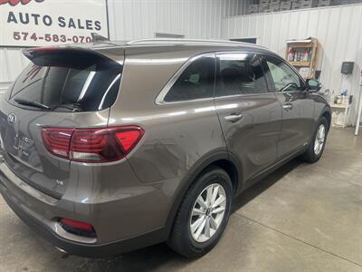 2019 Kia Sorento LX V6   - Photo 3 - Monticello, IN 47960