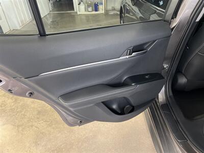 2020 Toyota Camry XSE   - Photo 7 - Monticello, IN 47960