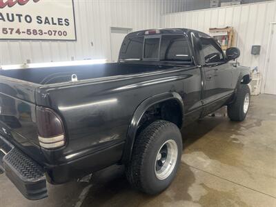 1997 Dodge Dakota 2dr - Photo 4 - Monticello, IN 47960
