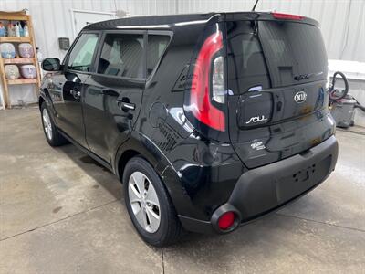 2015 Kia Soul   - Photo 3 - Monticello, IN 47960