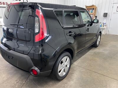 2015 Kia Soul   - Photo 4 - Monticello, IN 47960