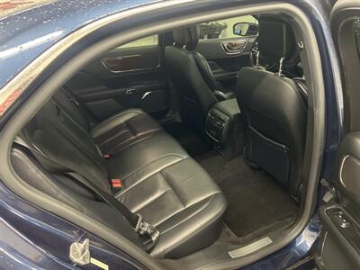2017 Lincoln Continental Select - Photo 8 - Monticello, IN 47960